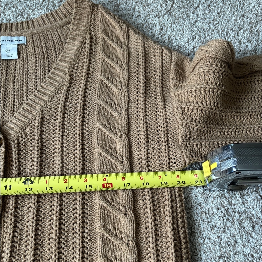 Cupcakes & Cashmere  Tan-Camel Cardigan Sweater Cable Knit Preppy Women’s Medium - Picture 7 of 8